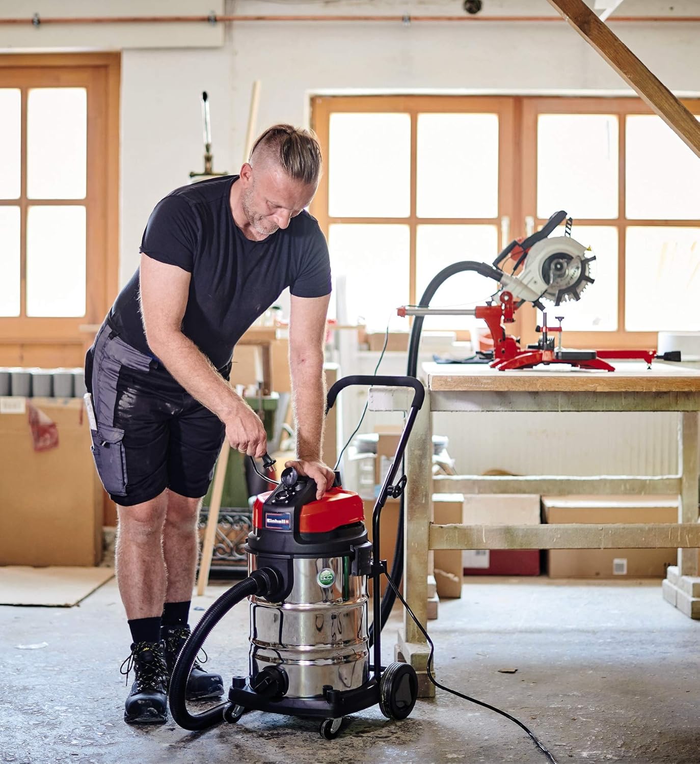 pour chantier & atelier <i class="rhicon rhi-arrow-circle-right floatright"></i>